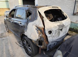 Nissan 230776 aletín tras der 63810jd01d qashqai