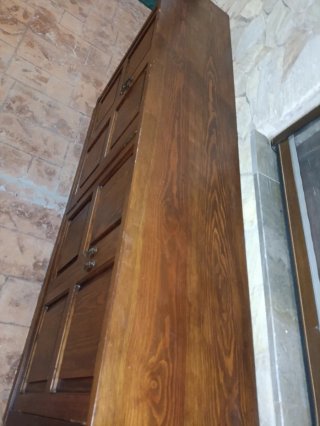 Aparador y mesa rincón madera maciza