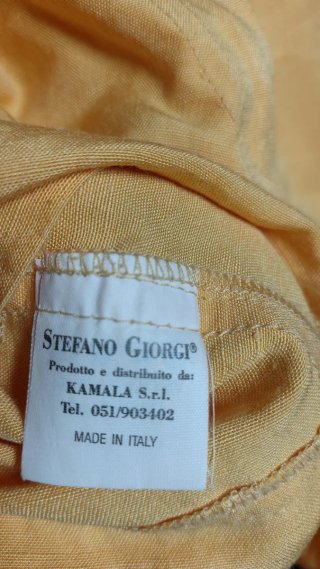 Completo giacca corta e shorts floreali gialli