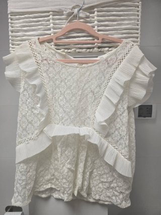 Blusa Andy & Lucy Blanca Encaje Volantes