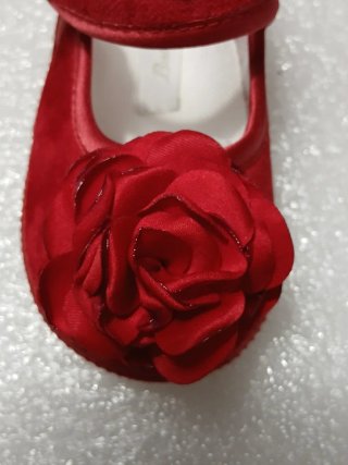 Scarpine neonata rosse n. 17 -  18