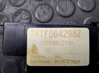 Renault 24tf064298z centralita magnum 112472