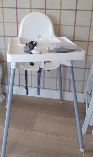 Trona infantil blanca