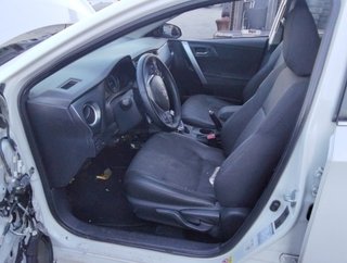 1858514 refuerzo paragolpes trasero toyota auris