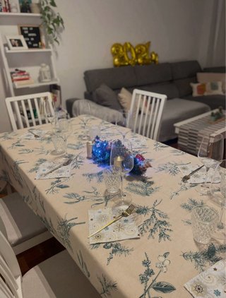 Mesa y 6 Sillas Comedor IKEA modelo NASINGE