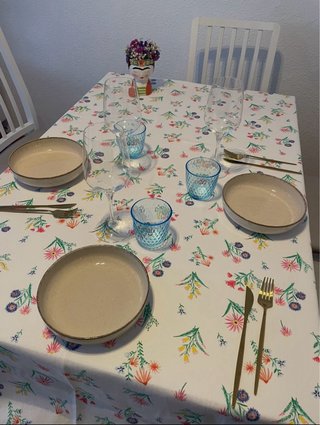 Mesa y 6 Sillas Comedor IKEA modelo NASINGE