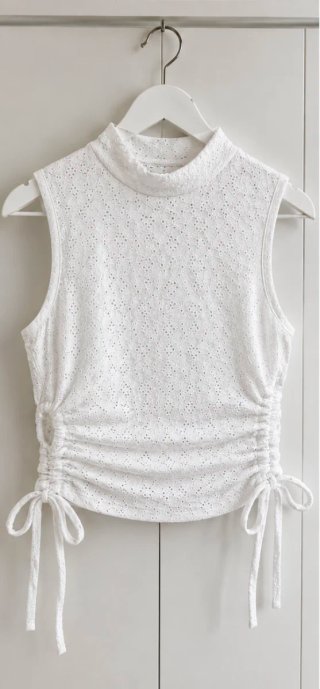 Blusa blanca encaje ajustable M