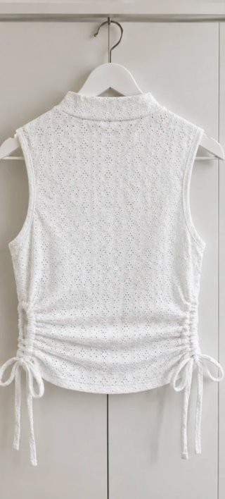 Blusa blanca encaje ajustable M