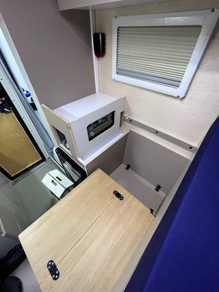 Mitsubishi L 200 celula camper
