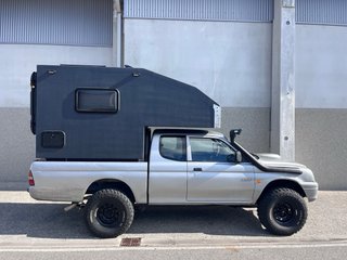 Mitsubishi L 200 celula camper