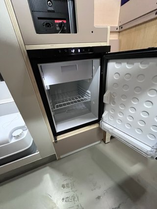 Mitsubishi L 200 celula camper