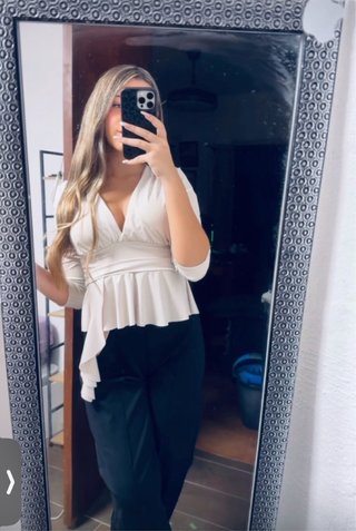 Conjunto Pantalón Negro y blusa manga larga