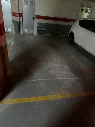Alquilo plaza garaje con trastero