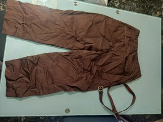 Pantaloni marroni