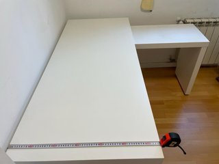 Escritorio blanco en ele adaptable