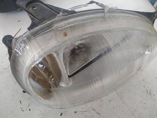 FARO DERECHO CITROEN SAXO 1.1 Furio