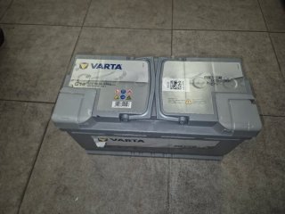 Placa Solar, Cargador y Batería Autocaravana
