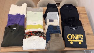 Consegna di abbigliamento vario da uomo