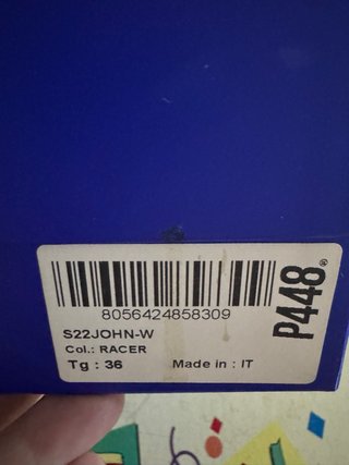 P448 John Peakary talla 37 con cristales