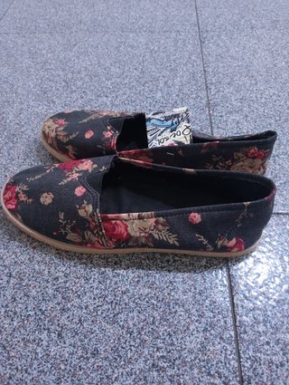 Zapatillas de tela con suela de esparto
