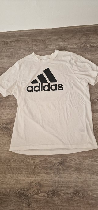 Camiseta Adidas M sin estrenar