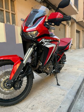 Honda CRF 1100 Africa Twin Roja