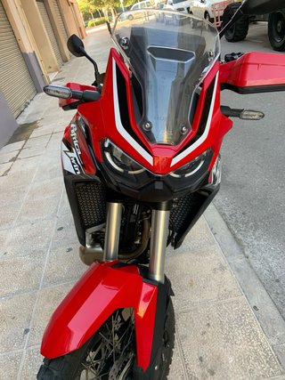 Honda CRF 1100 Africa Twin Roja