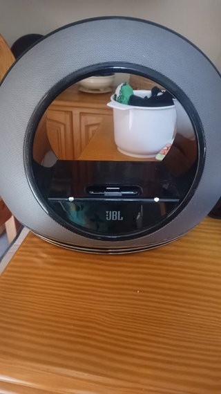 Altavoz JBL Circular Negro y Gris