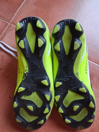 Botas de fútbol Adidas Talla 35