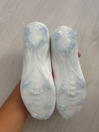 Zapatillas Fútbol Nike Blancas y Rojas