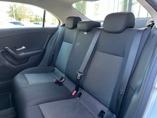 Mercedes-Benz Clase A 200d SEDAN 2021