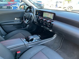 Mercedes-Benz Clase A 200d SEDAN 2021