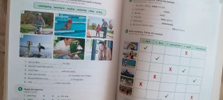Caderno Atividades. Inglês/ Português. Como Novo
