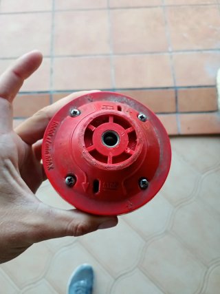 Cortacésped con ruedas