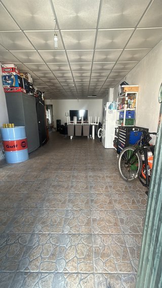 Se vende casa con patio