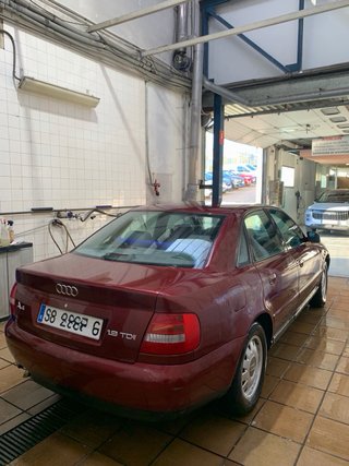 Audi A4 2000