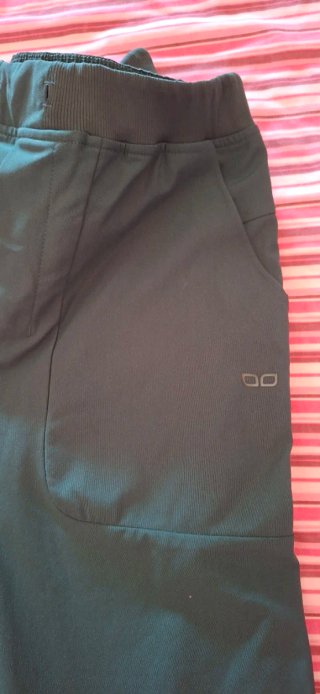 Pantalón chándal vestir hombre T.M verde