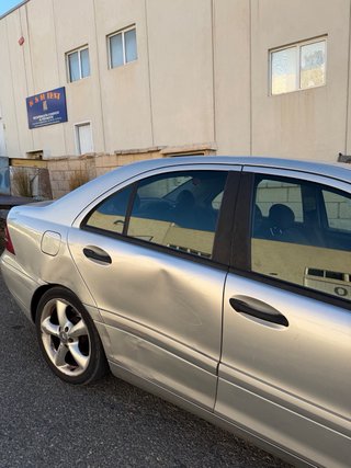Mercedes-Benz C220 2003