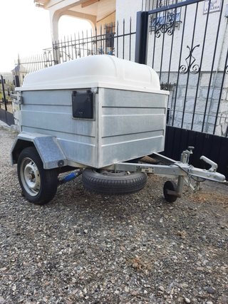 Remolque para transporte de perros