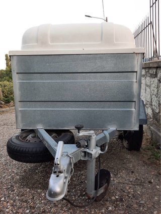 Remolque para transporte de perros