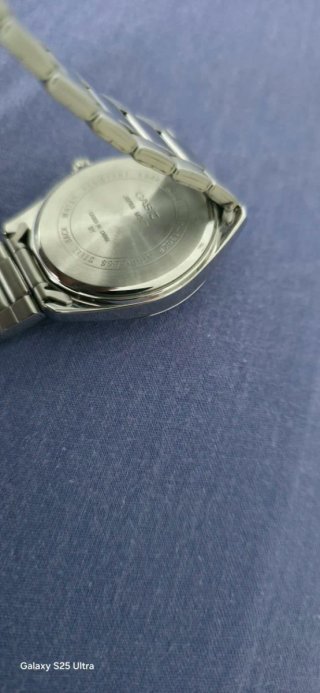 Orologio Casio Argento e Bianco