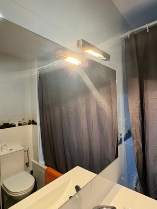 Mueble de baño con espejo