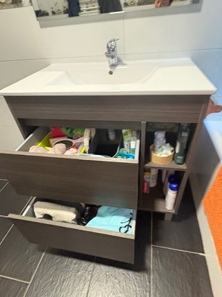 Mueble de baño con espejo