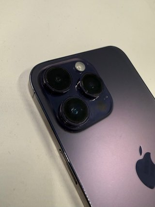 iPhone 14 Pro Max Morado