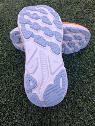 Hoka Clifton 9 talla 38