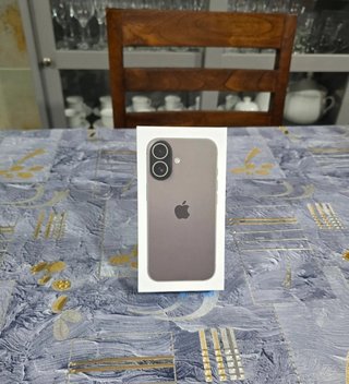 Caja iPhone 17 Negro