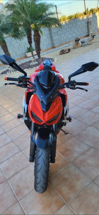 Kawasaki Z1000 Naked