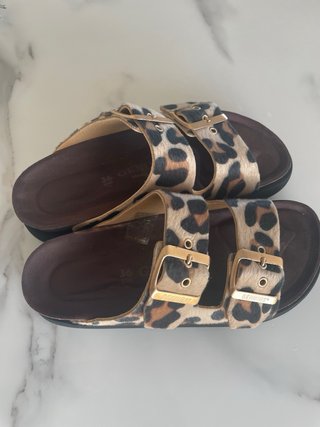 Sandalias Genius leopardo Talla 36