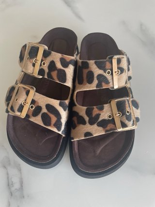Sandalias Genius leopardo Talla 36