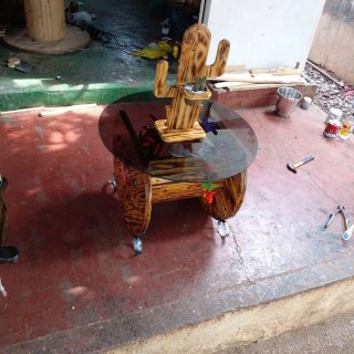 Sillas artesanales de madera